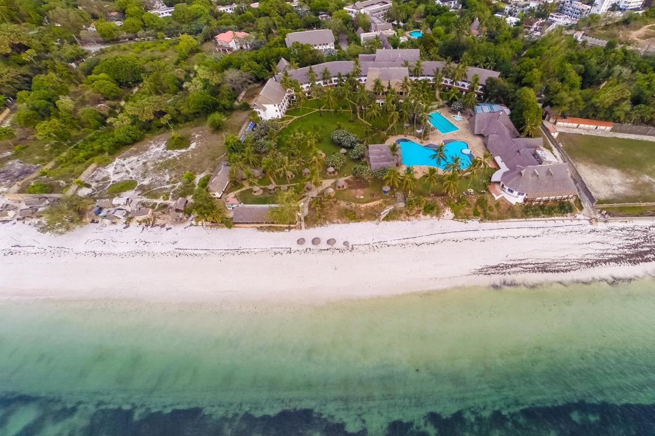 Reef Hotel Mombassa Buitenkant foto