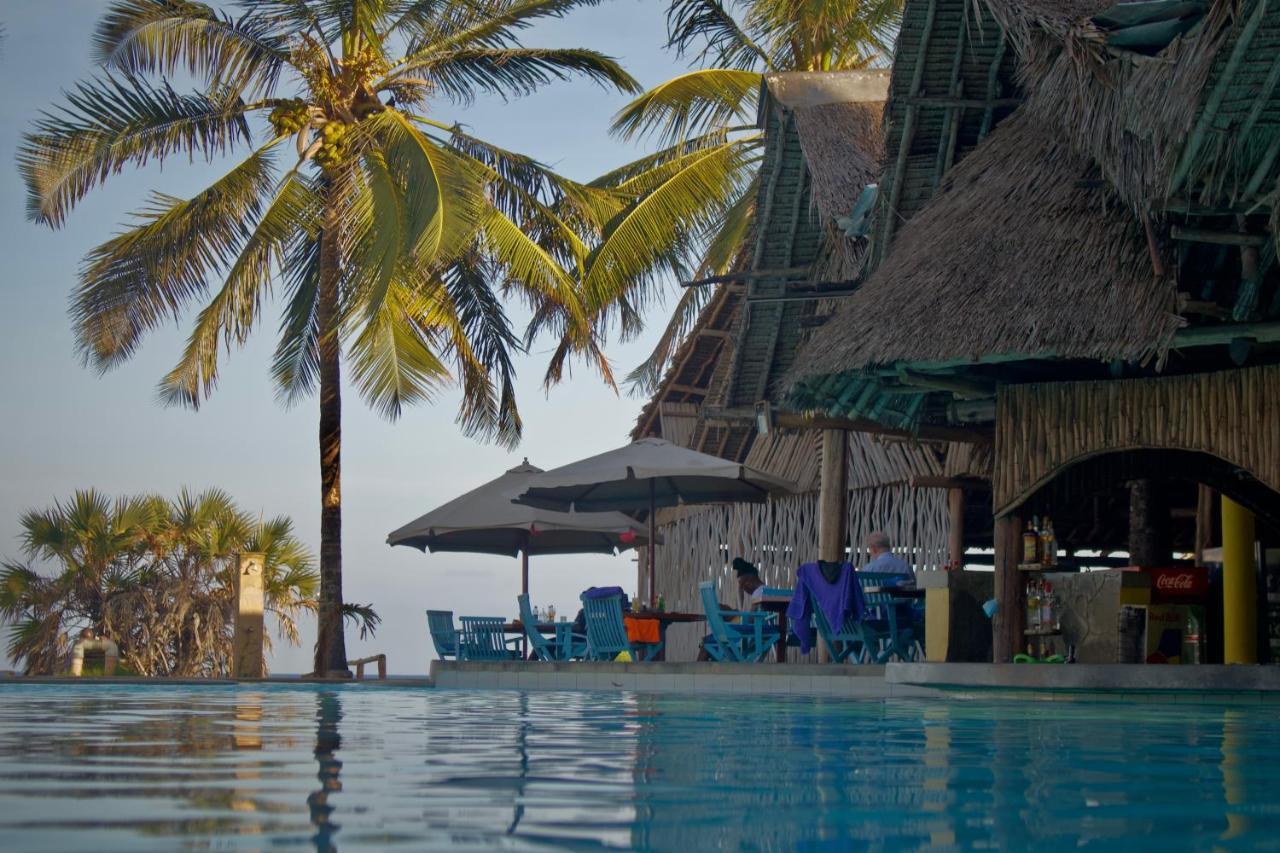 Reef Hotel Mombassa Buitenkant foto