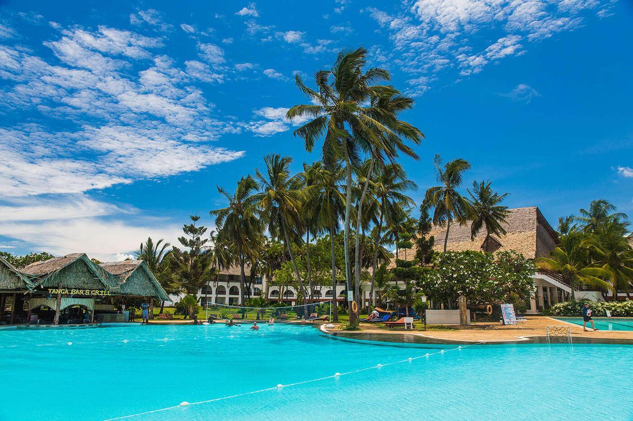 Reef Hotel Mombassa Buitenkant foto