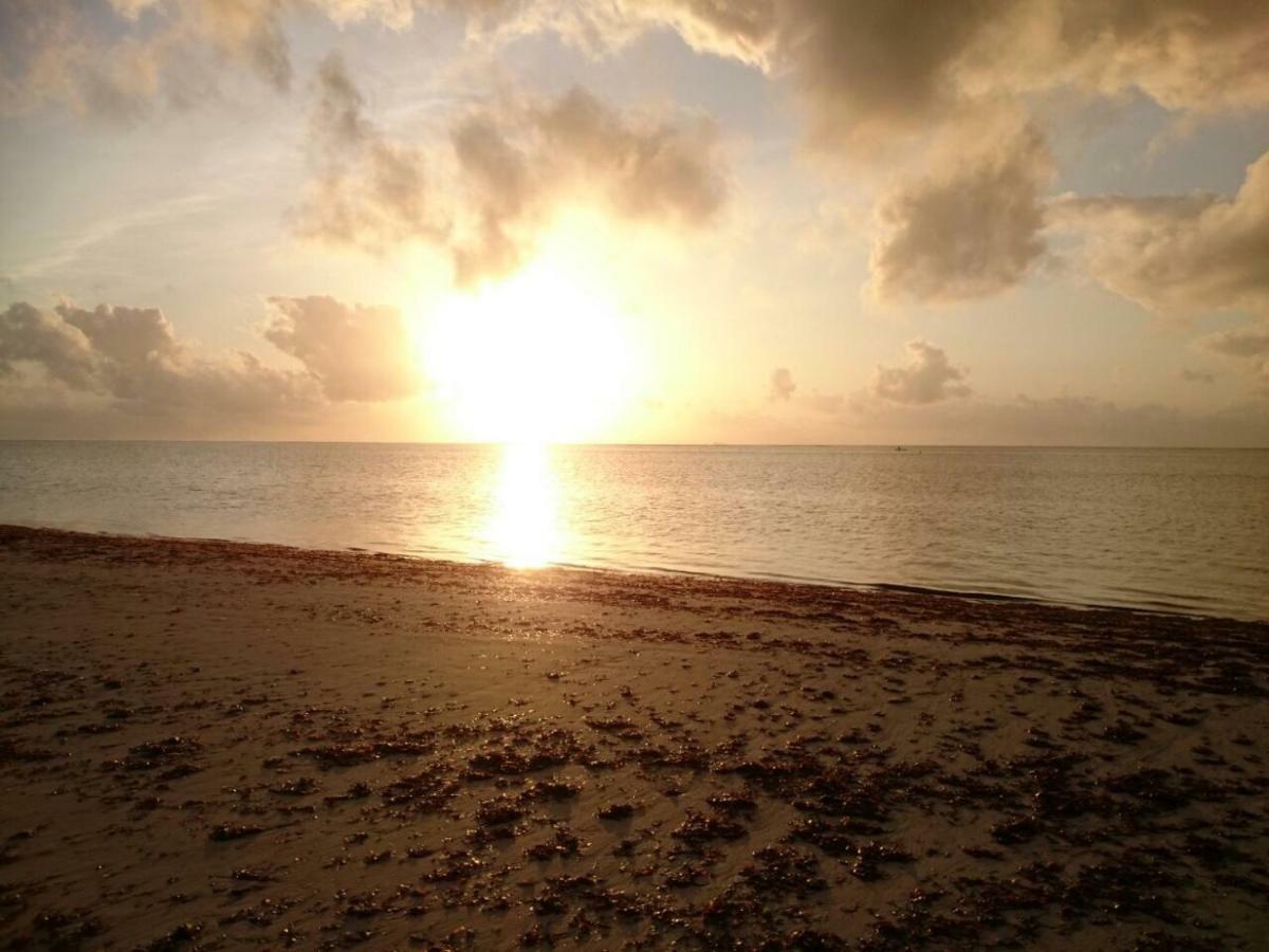 Reef Hotel Mombassa Buitenkant foto